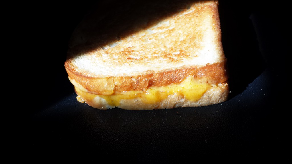 Melty Cheddar cheese sandwich