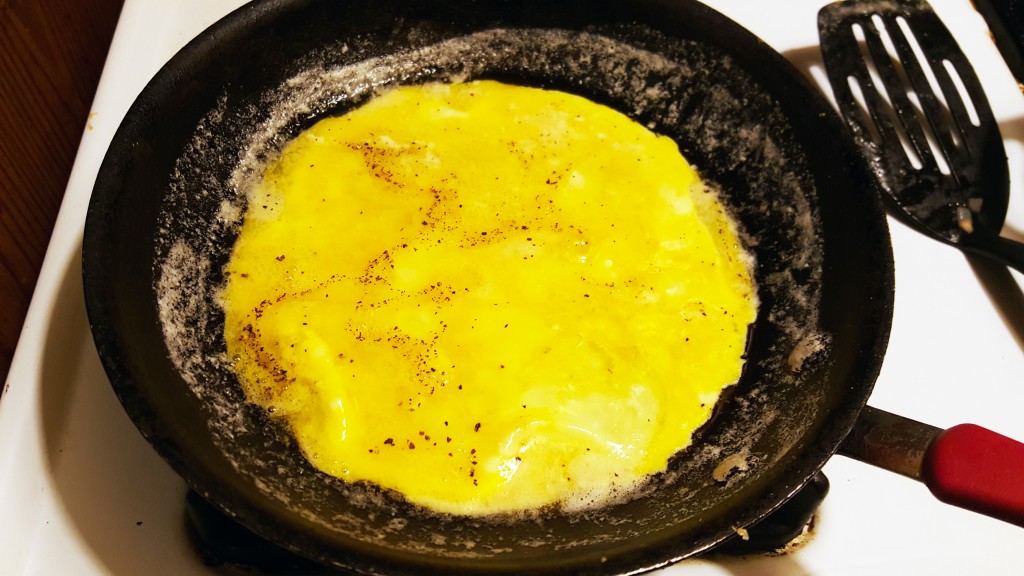 Omelette cook step 1