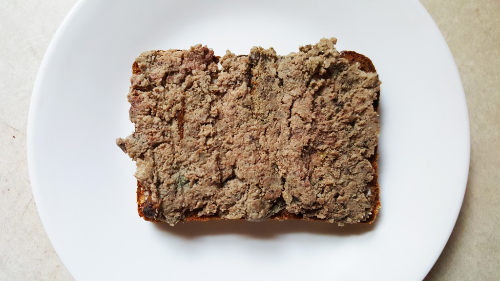 Rugbrød with butter, leverpostej