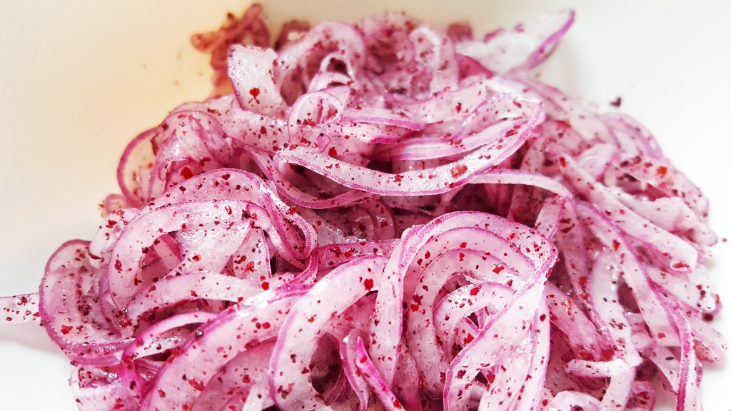 Sumac onions