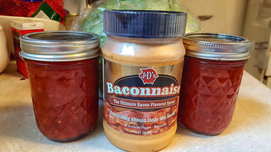 Baconnaise and tomato jam