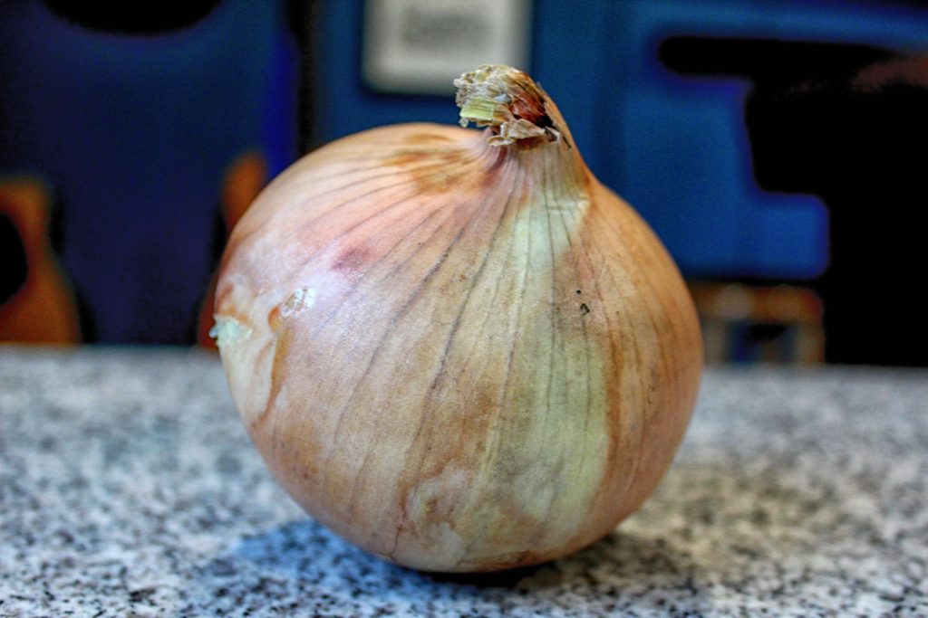 Yellow onion